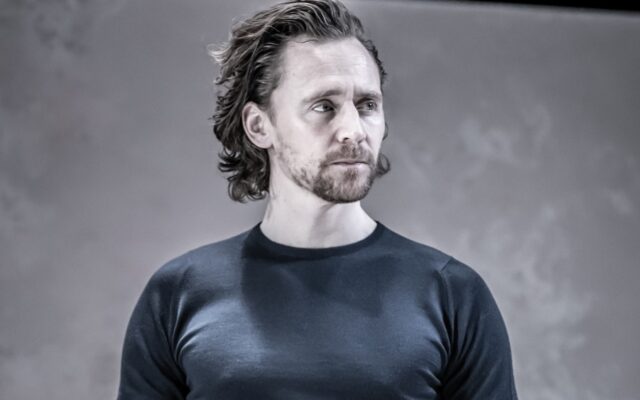 Tom Hiddleston